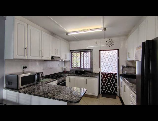 3 BEDROOM HOUSE FOR SALE IN MALVERN